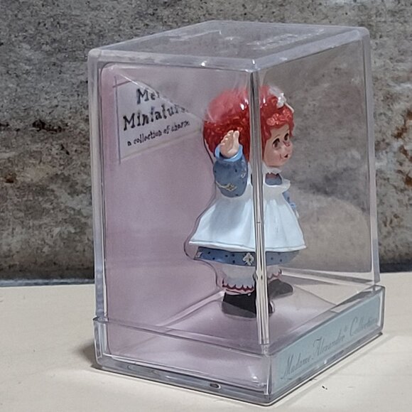 Hallmark Collection Merry Miniatures Madame Alexander Mop Top Wendy Raggedy Ann - Picture 9 of 11